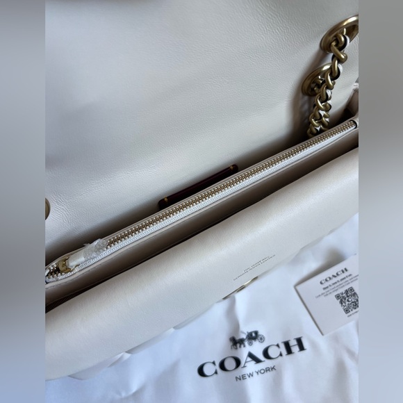 Coach Tabby Shoulder Bag 26 With Pillow Quilting - Picture 9 of 11